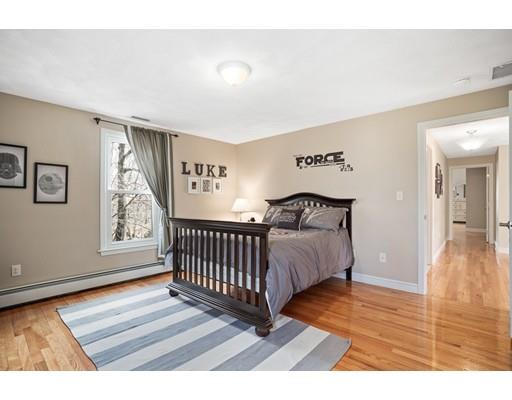 540 Sharpners Pond Road North Andover, MA 01845 - Photo 22 of 30 Gallery Image 22