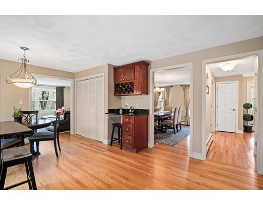 540 Sharpners Pond Road North Andover, MA 01845 - Photo 8 of 30 Gallery Image 8