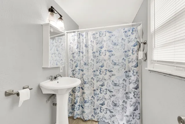 $165,000 | 4024 North 44th Street, Milwaukee, WI 53216