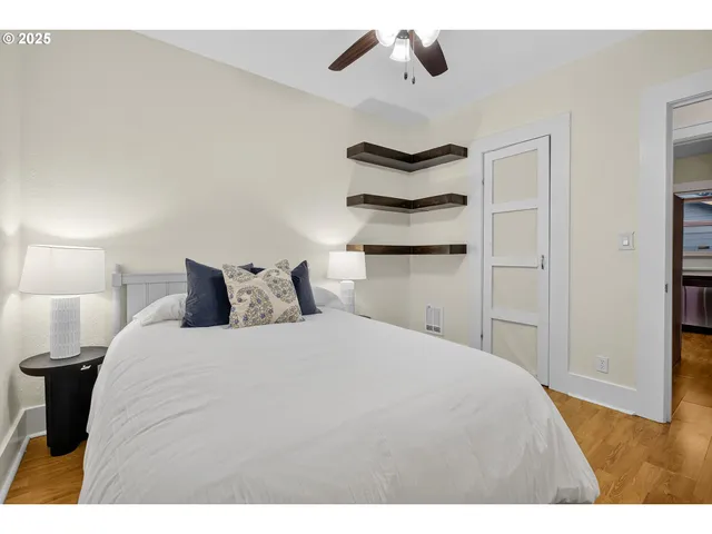 $359,000 | 574 West 13th Avenue, Eugene, OR 97401