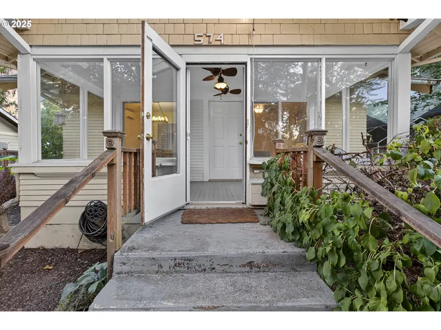 $359,000 | 574 West 13th Avenue, Eugene, OR 97401