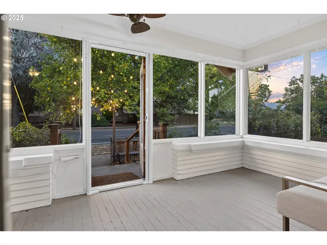 $359,000 | 574 West 13th Avenue, Eugene, OR 97401