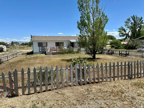 $275,000 | 3645 South 2500th Street East, Vernal, UT 84078