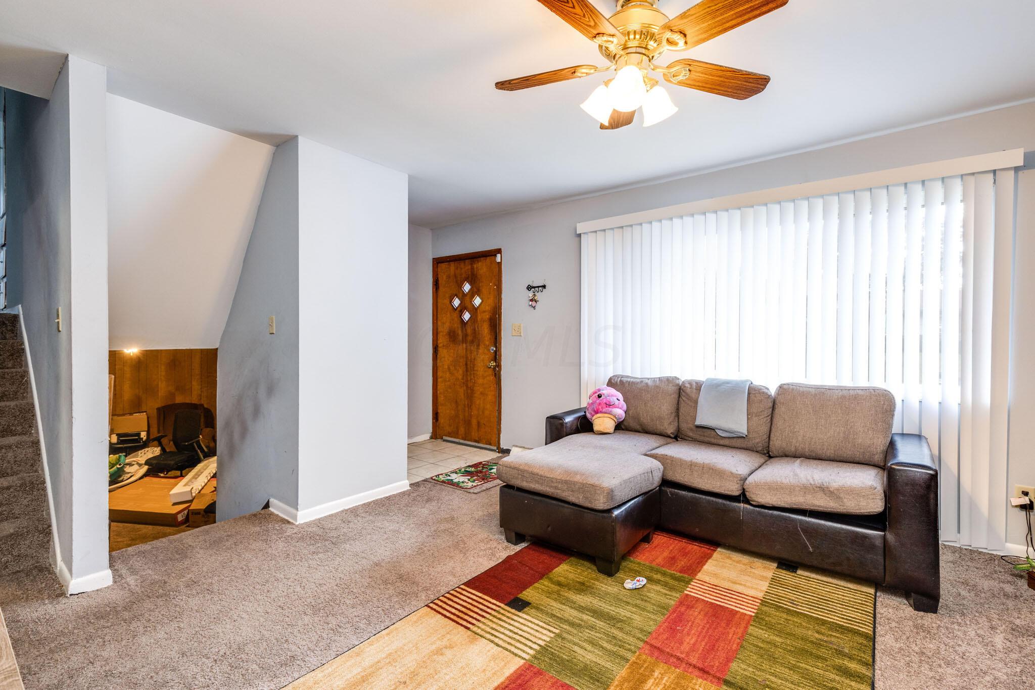 3800 Armada Road Columbus, OH 43232 - Photo 7 of 17 2022-9-8 3800 Armada Rd 12