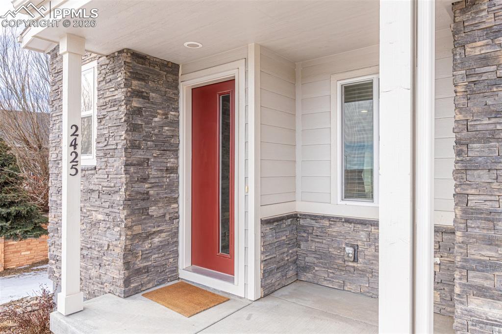 2425 Foerster Grass View Colorado Springs, CO 80915 - Photo 3 of 27