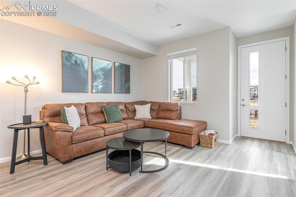 2425 Foerster Grass View Colorado Springs, CO 80915 - Photo 5 of 27