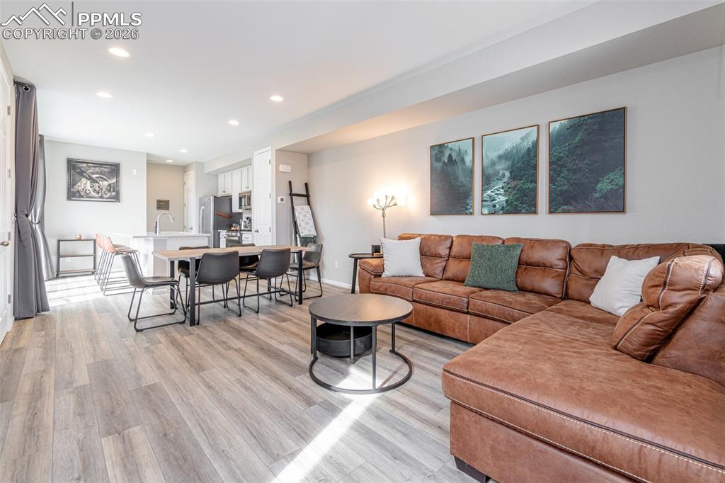 2425 Foerster Grass View Colorado Springs, CO 80915 - Photo 6 of 27