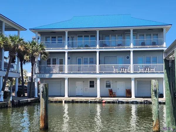$799,000 | 413 Admiral Craik Drive, Unit R4, Grand Isle, LA 70358