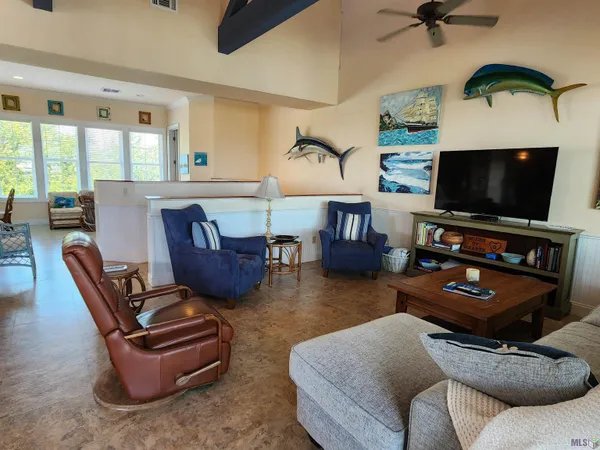 $799,000 | 413 Admiral Craik Drive, Unit R4, Grand Isle, LA 70358