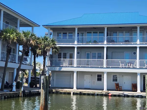 $799,000 | 413 Admiral Craik Drive, Unit R4, Grand Isle, LA 70358