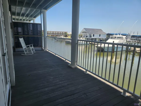 $799,000 | 413 Admiral Craik Drive, Unit R4, Grand Isle, LA 70358