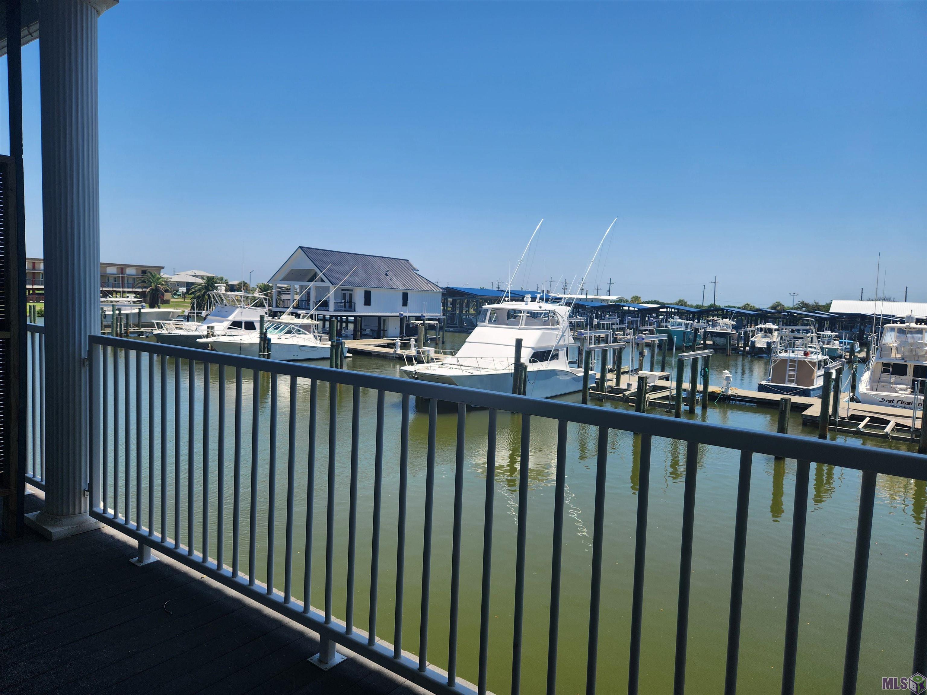413 Admiral Craik Drive, Unit R4 Grand Isle, LA 70358 - Photo 9 of 43
