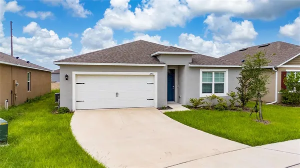 $2,200 | 2756 Gentle Rain Drive, Davenport, FL 33837