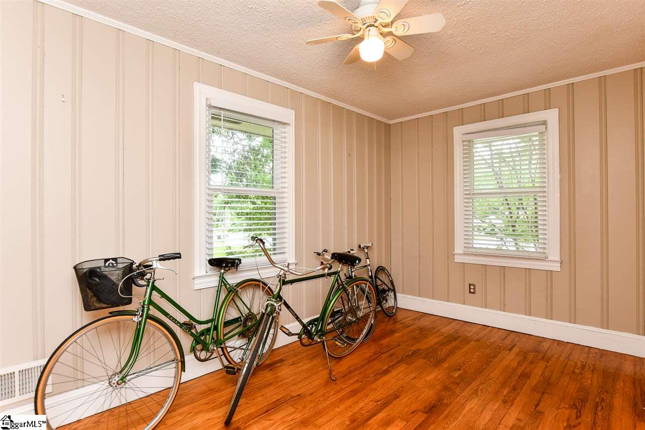 1013 Rutherford Road Greenville, SC 29609 - Photo 16 of 23 Gallery Image 16