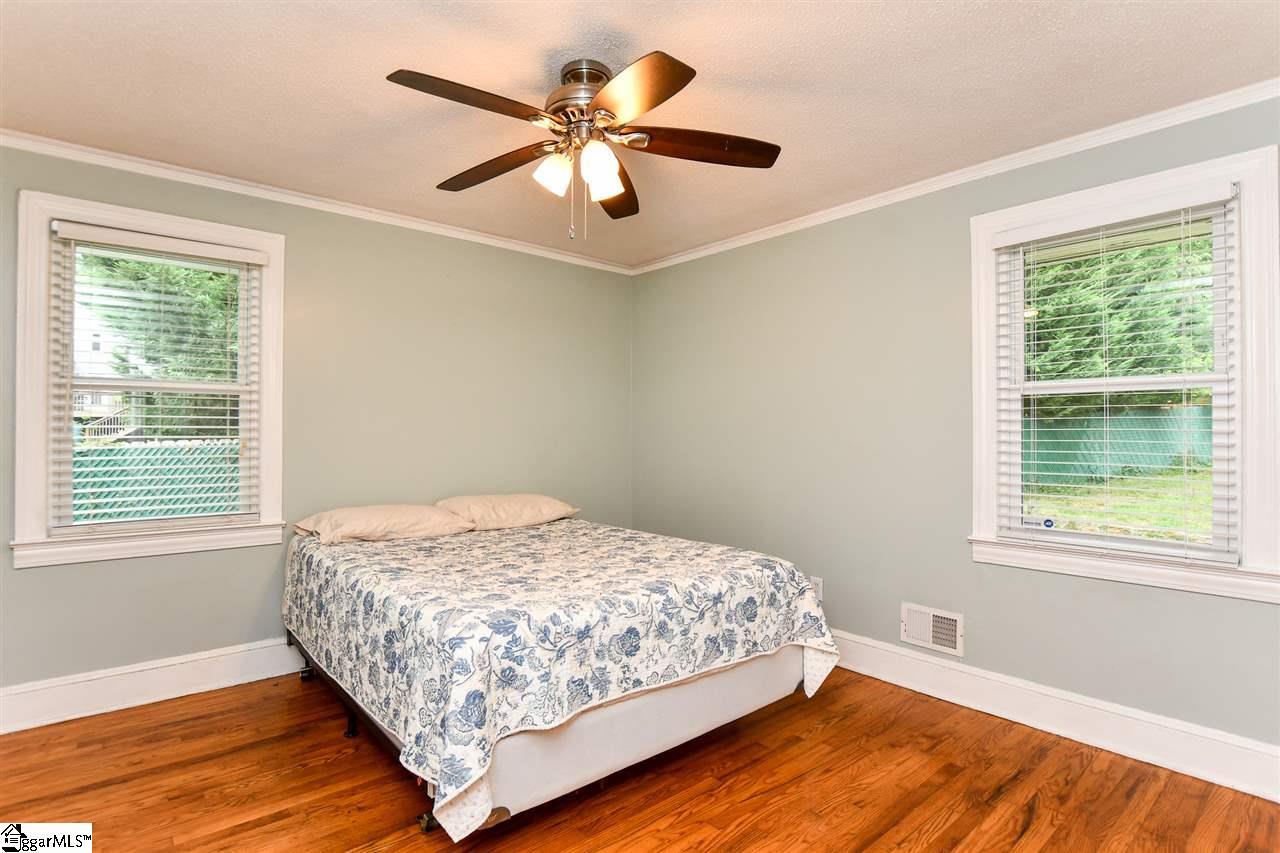 1013 Rutherford Road Greenville, SC 29609 - Photo 20 of 23 Gallery Image 20