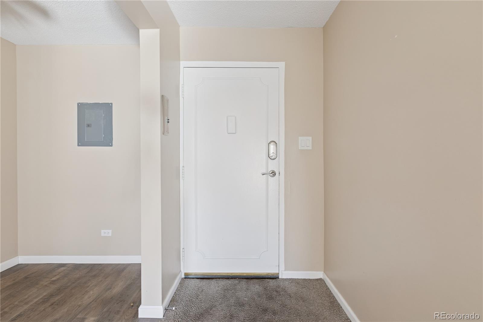 660 South Alton Way, Unit 7B Denver, CO 80247 - Photo 6 of 35