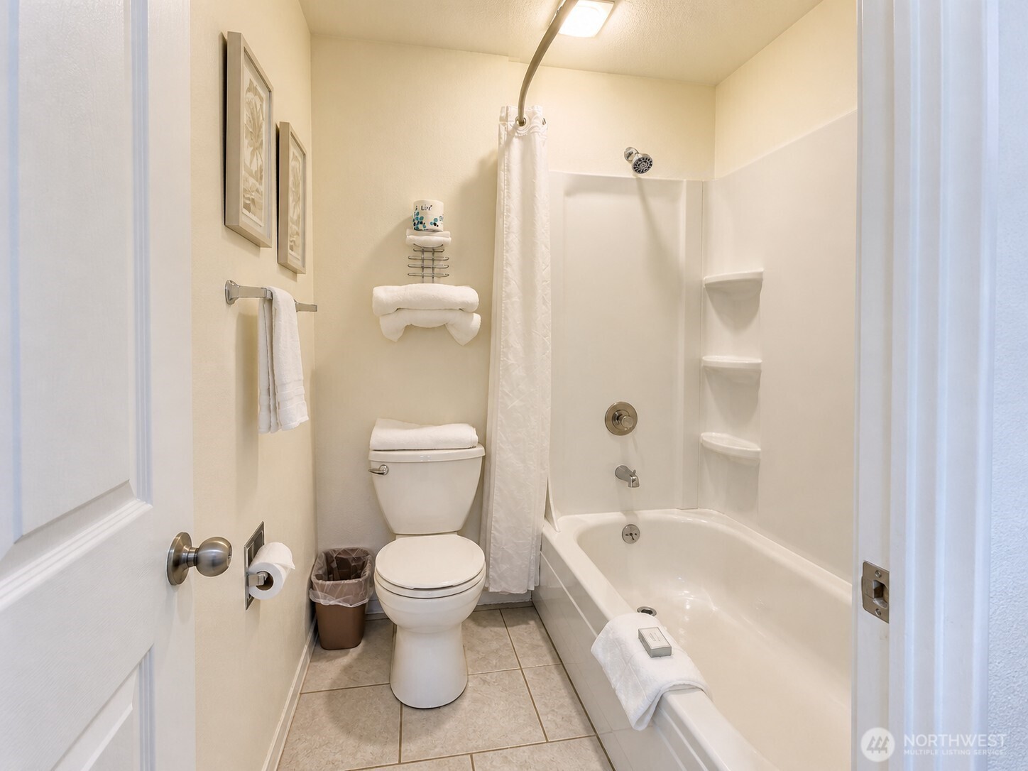 304 14th Street Northwest, Unit 108 Long Beach, WA 98631 - Photo 9 of 18