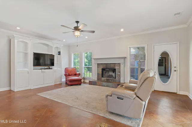 $634,999 | 3466 North Woodland, Southaven, MS 38672