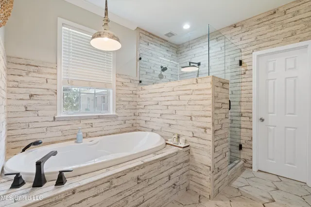 $634,999 | 3466 North Woodland, Southaven, MS 38672