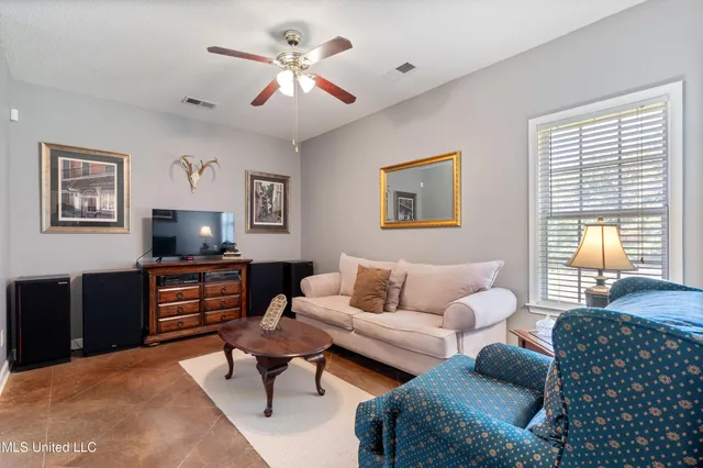 $634,999 | 3466 North Woodland, Southaven, MS 38672