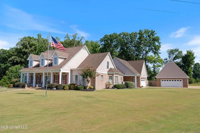 $634,999 | 3466 North Woodland, Southaven, MS 38672