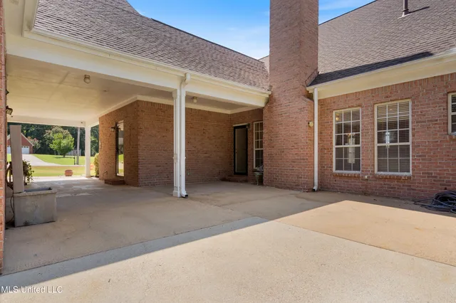 $634,999 | 3466 North Woodland, Southaven, MS 38672