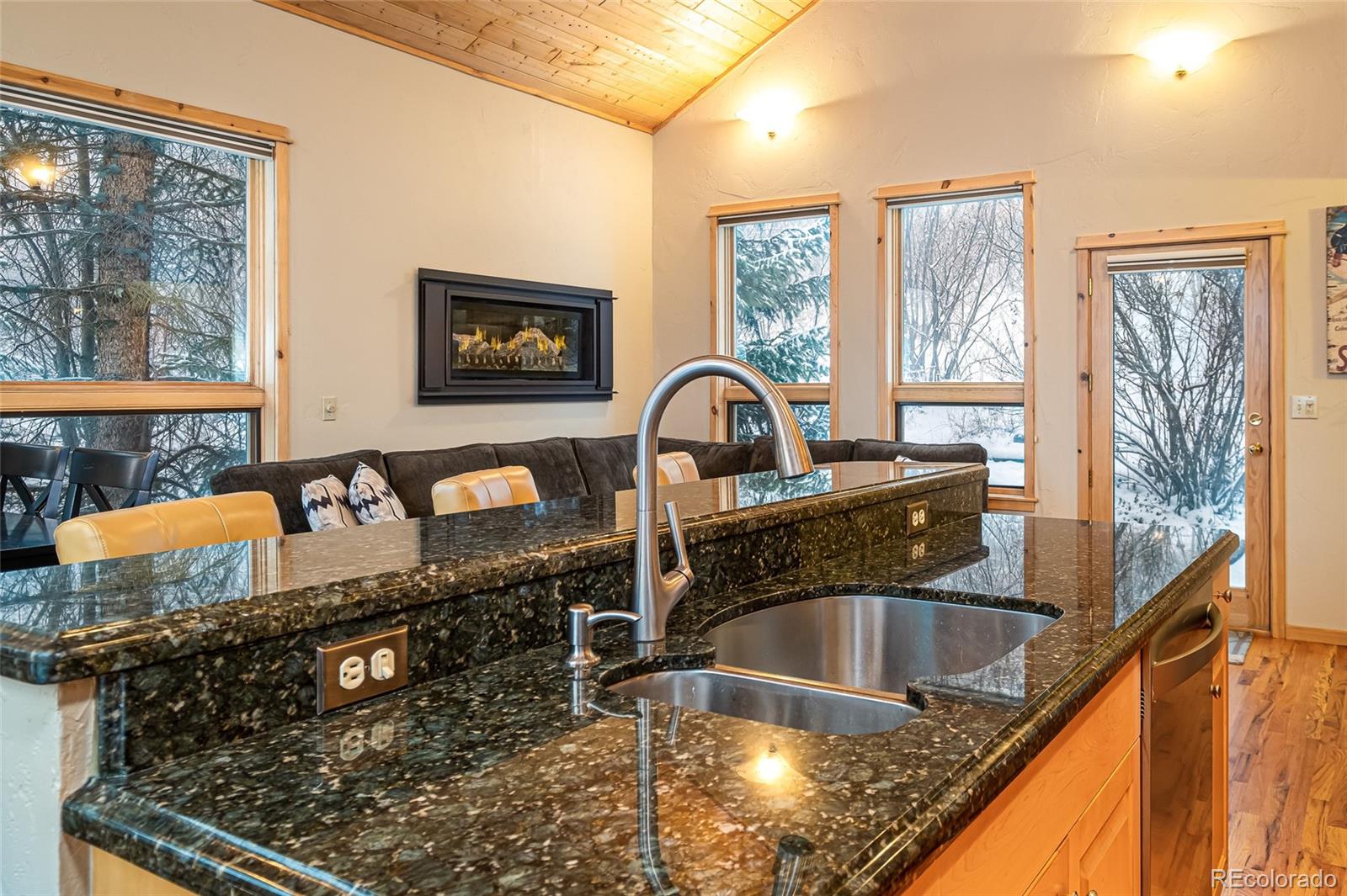 2533 Longthong Road Steamboat Springs, CO 80487 - Photo 6 of 17 Gallery Image 6
