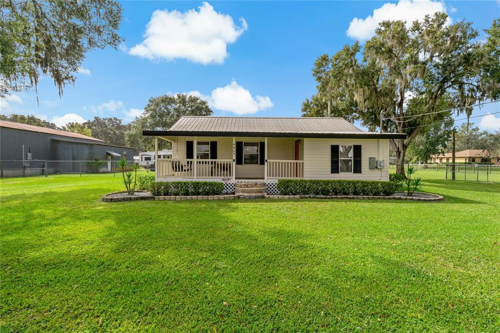 4605 Miley Road Plant City, FL 33565 - Photo 1 of 1 Front