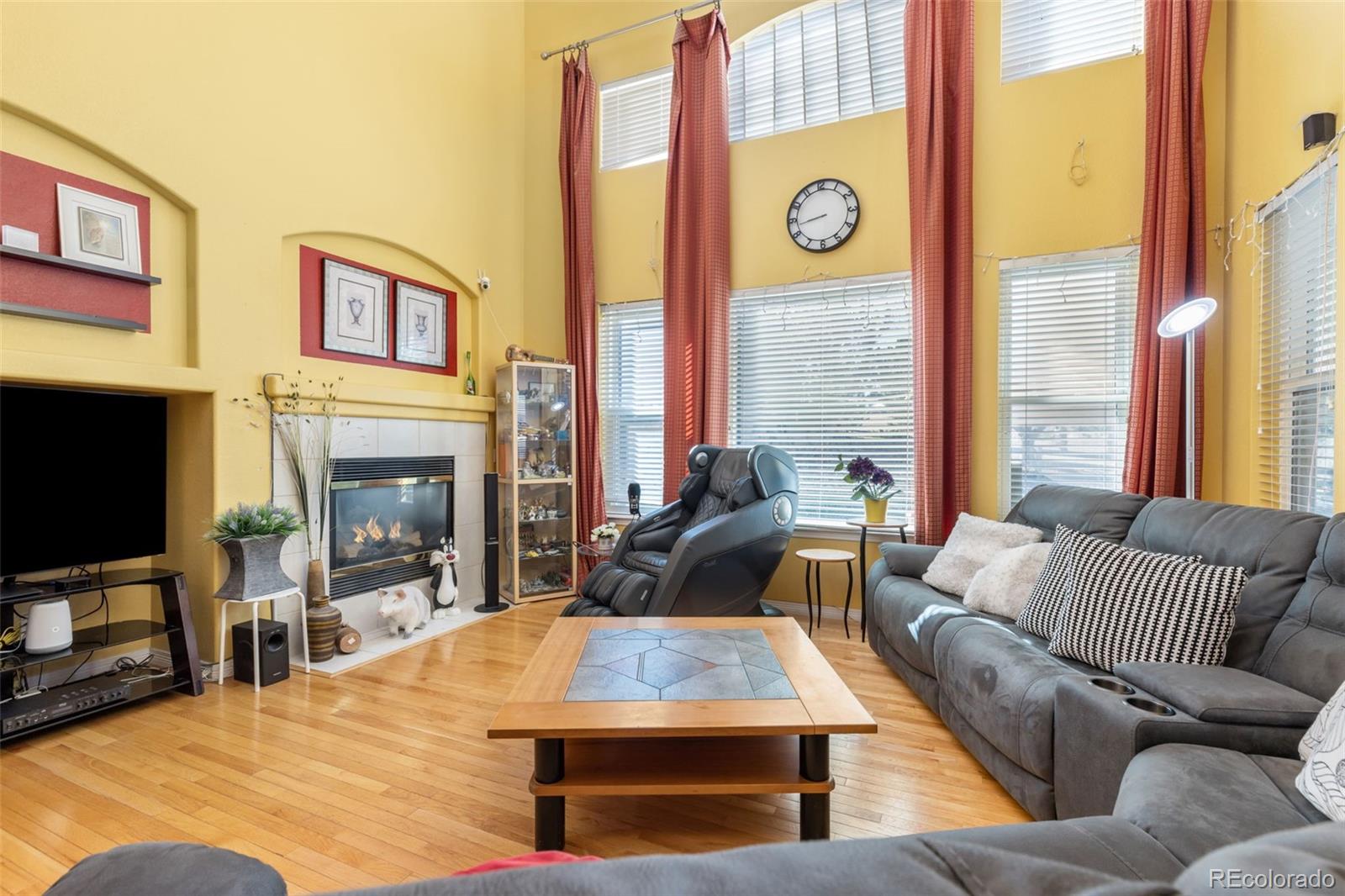 10899 Bobcat Terrace Lone Tree, CO 80124 - Photo 13 of 48