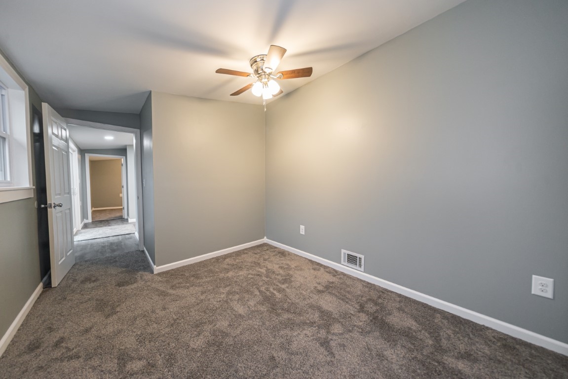 701 Airport Road Mount Vernon, IL 62864 - Photo 23 of 26 Gallery Image 23