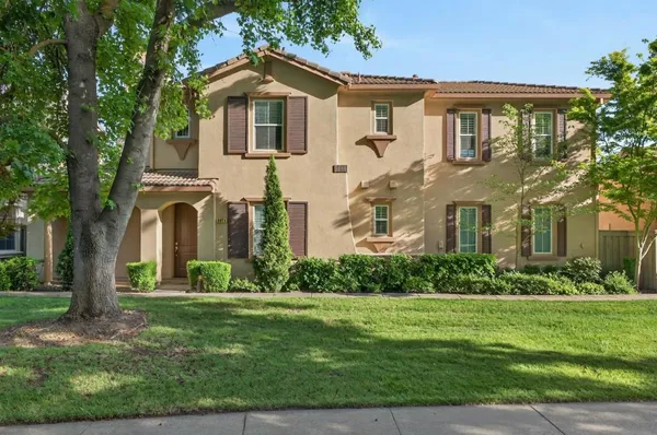 $625,000 | 8073 Lido Isle Lane, Sacramento, CA 95831
