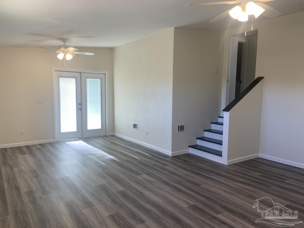 6945 Oakcliff Road Pensacola, FL 32526 - Photo 5 of 12 Gallery Image 5
