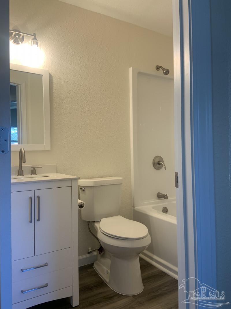 6945 Oakcliff Road Pensacola, FL 32526 - Photo 6 of 12 Gallery Image 6