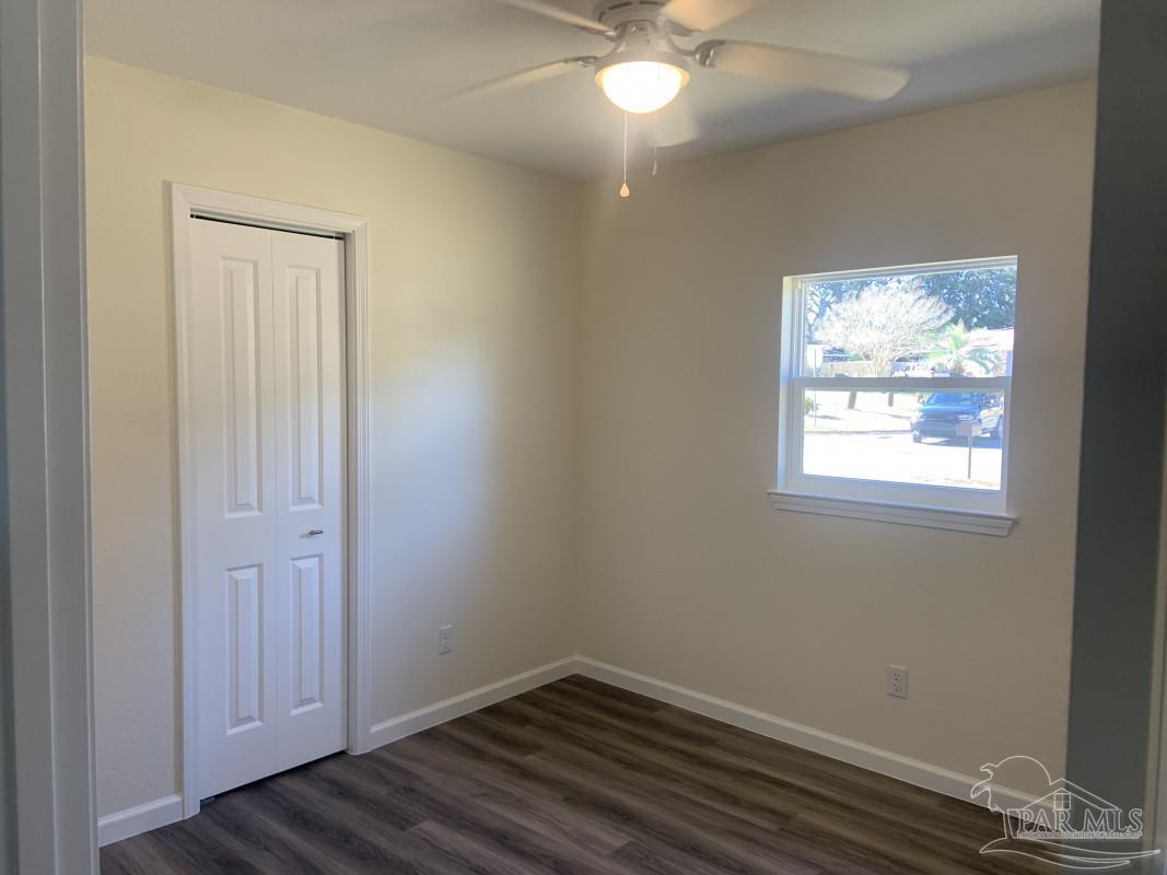 6945 Oakcliff Road Pensacola, FL 32526 - Photo 8 of 12 Gallery Image 8