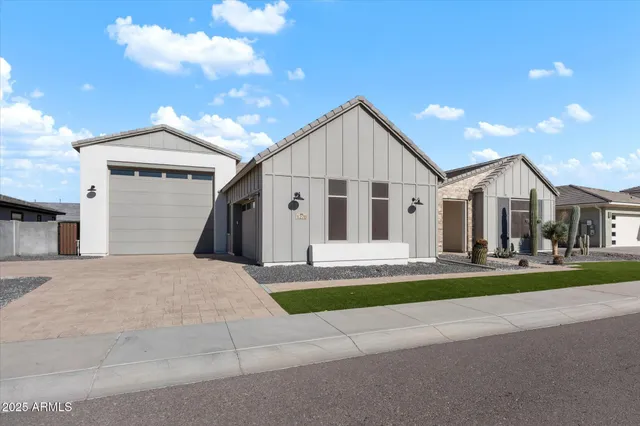 $1,800,000 | 1270 East Lynx Way, Gilbert, AZ 85298