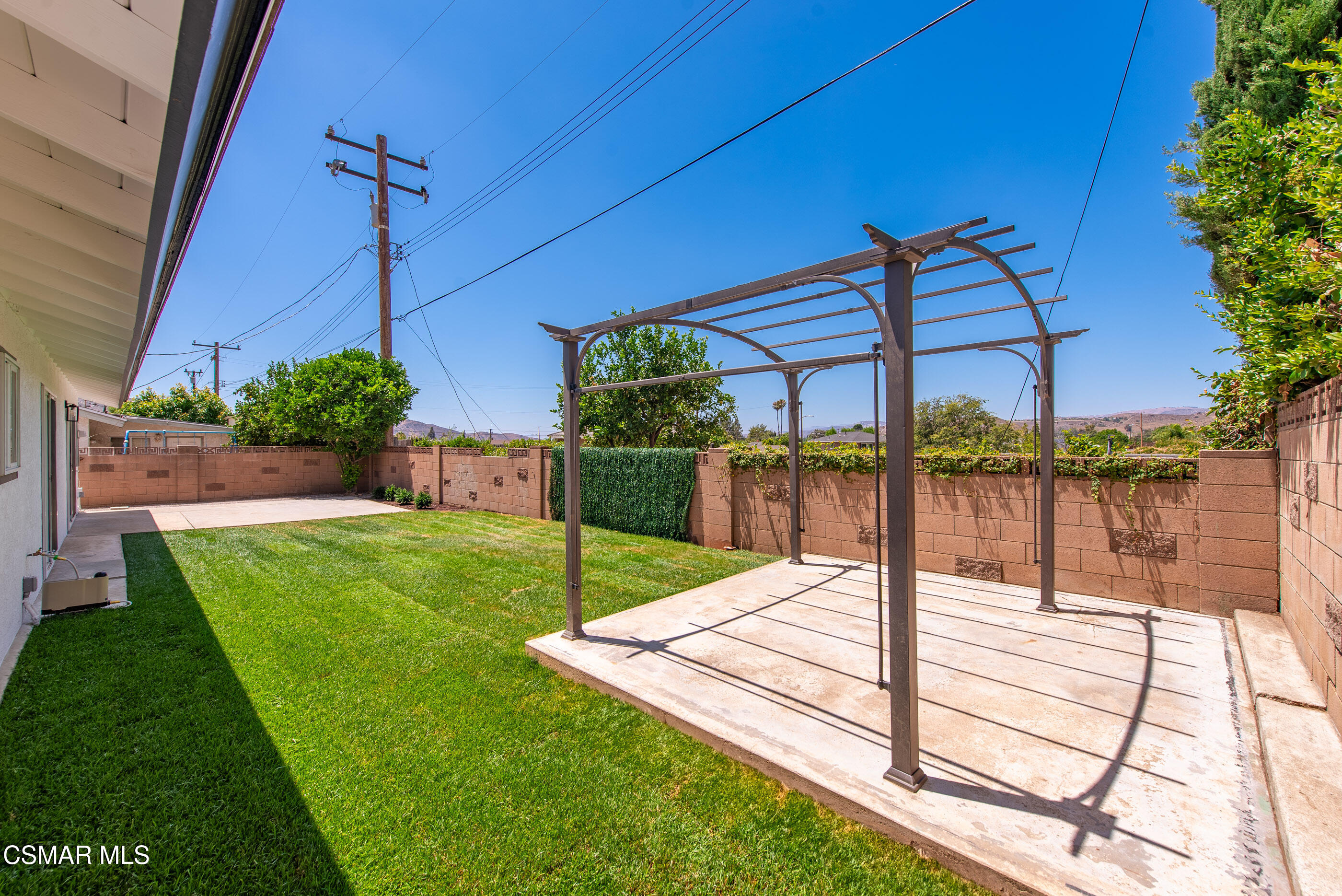 6669 Charing Street Simi Valley, CA 93063 - Photo 26 of 52 a view of a backyard