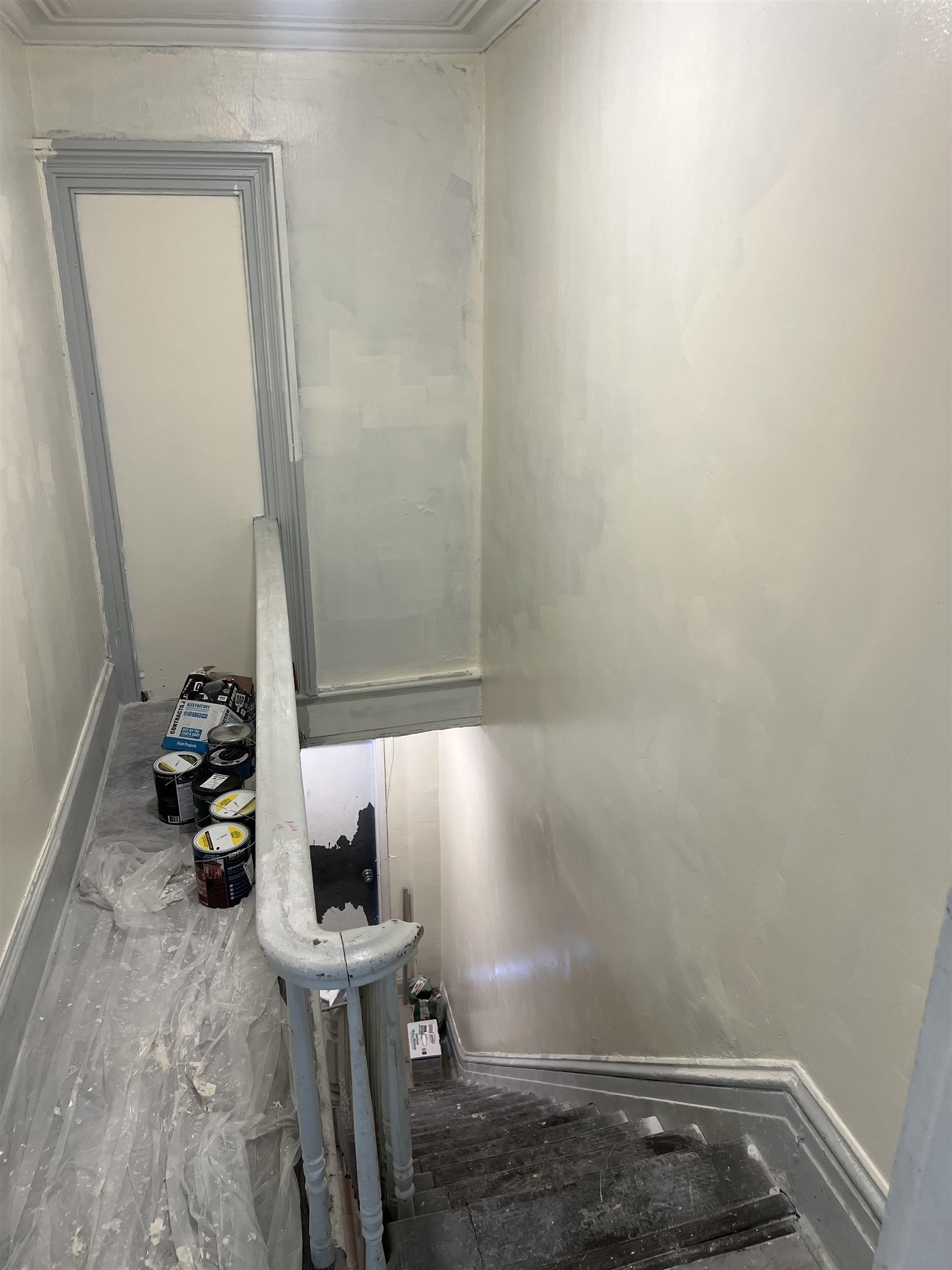 78 16th Avenue, Unit 2 Paterson, NJ 07501 - Photo 9 of 9 a room with a window