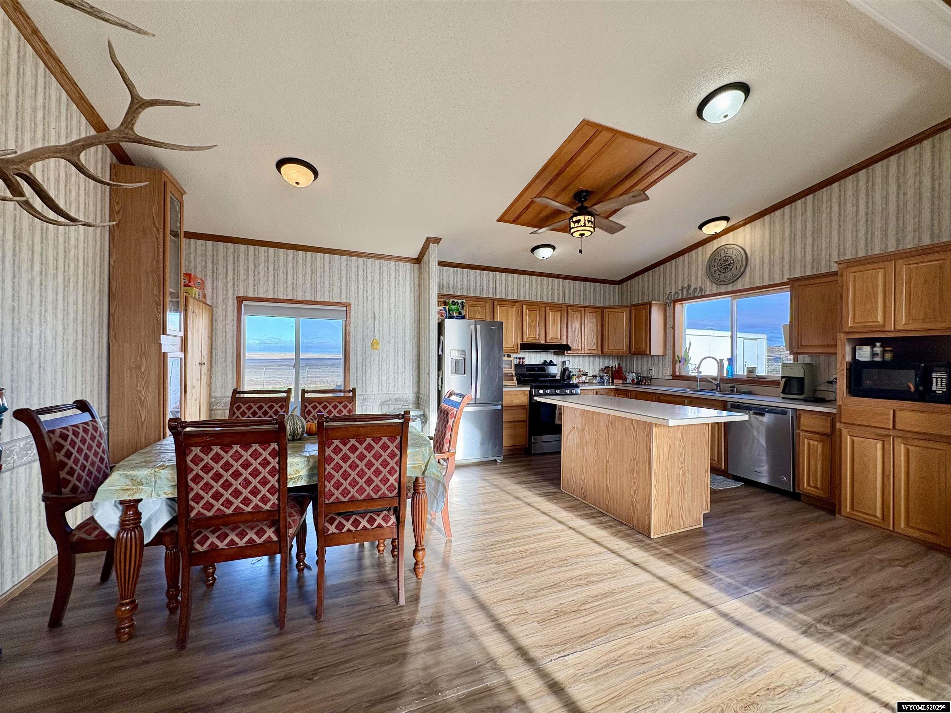 31 Windhil Road Douglas, WY 82633 - Photo 23 of 38