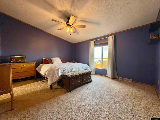 $430,000 | 31 Windhil Road, Douglas, WY 82633