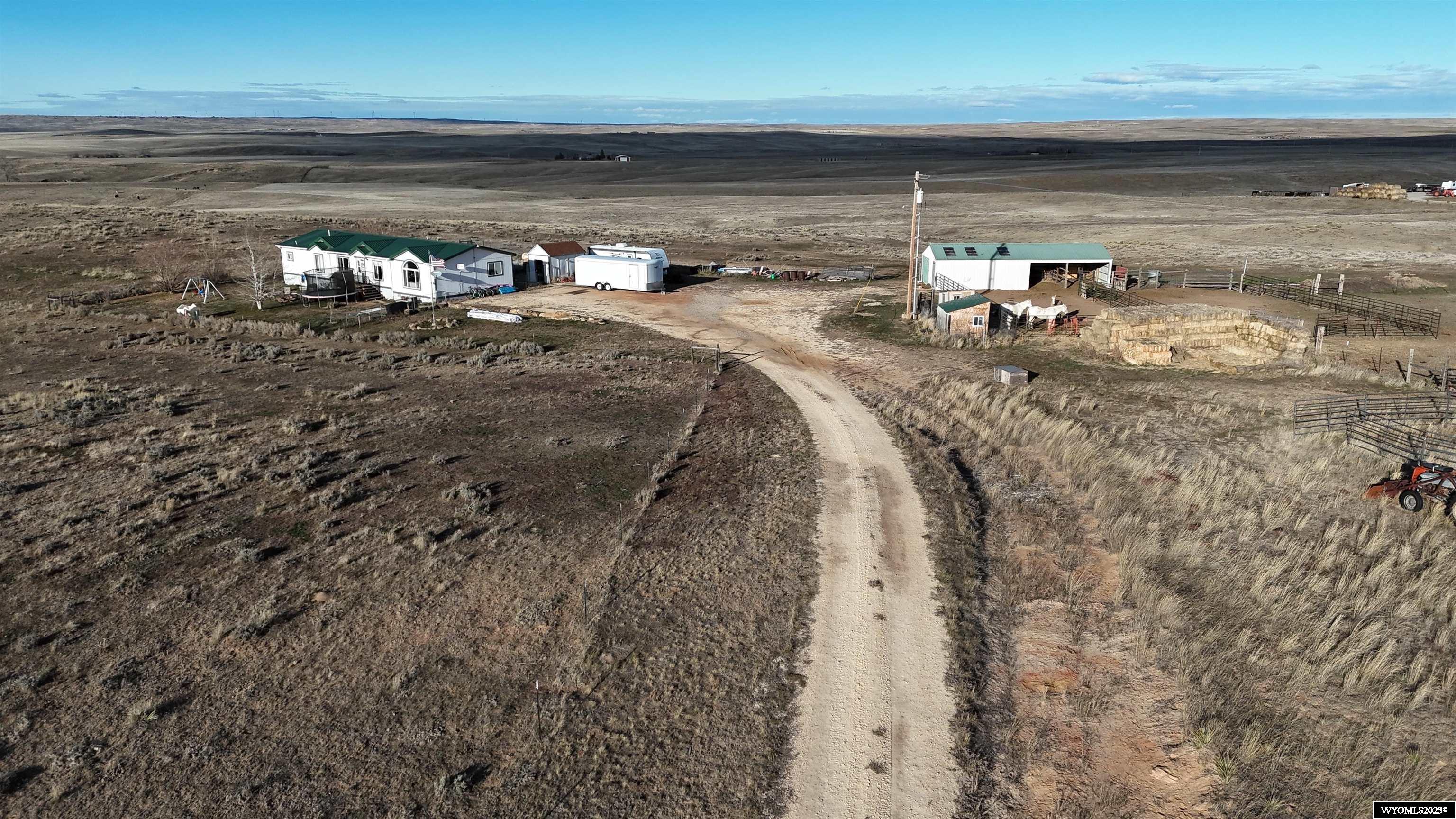 31 Windhil Road Douglas, WY 82633 - Photo 7 of 38