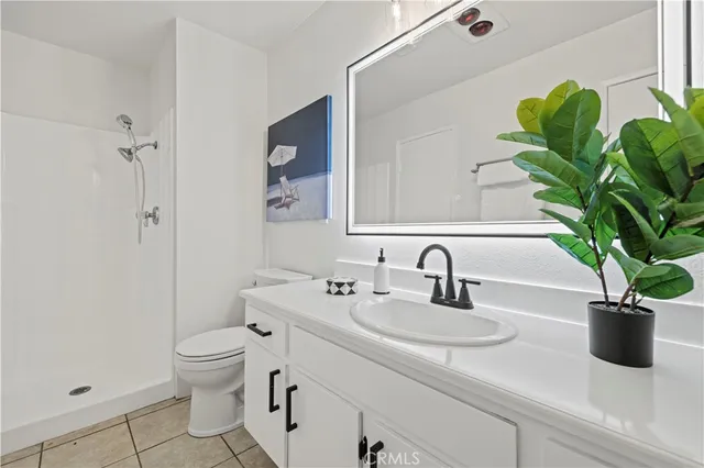 $519,000 | 25273 Ave Dorena, Newhall, CA 91321