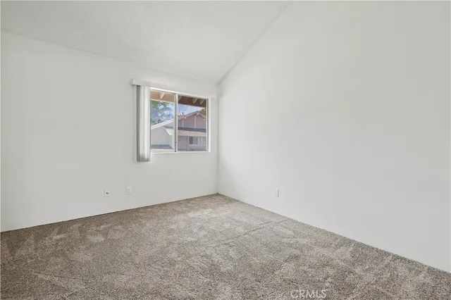 $519,000 | 25273 Ave Dorena, Newhall, CA 91321