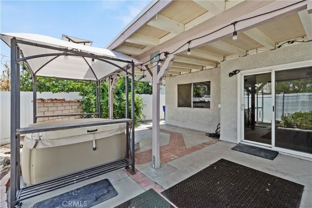 $519,000 | 25273 Ave Dorena, Newhall, CA 91321