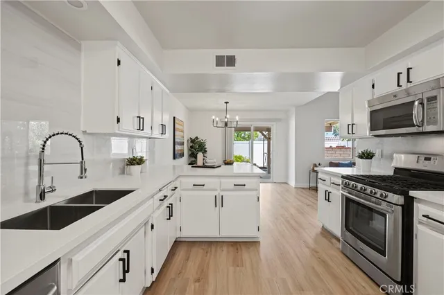 $519,000 | 25273 Ave Dorena, Newhall, CA 91321