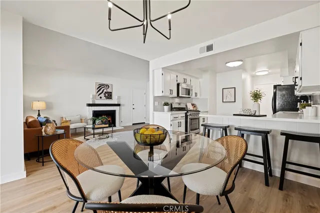 $519,000 | 25273 Ave Dorena, Newhall, CA 91321