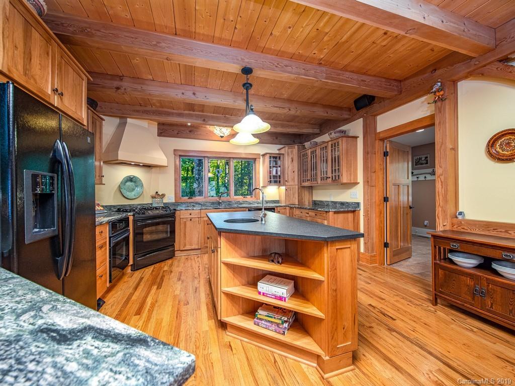 54 Rush Ridge Trail Fairview, NC 28730 - Photo 17 of 29 Gallery Image 17