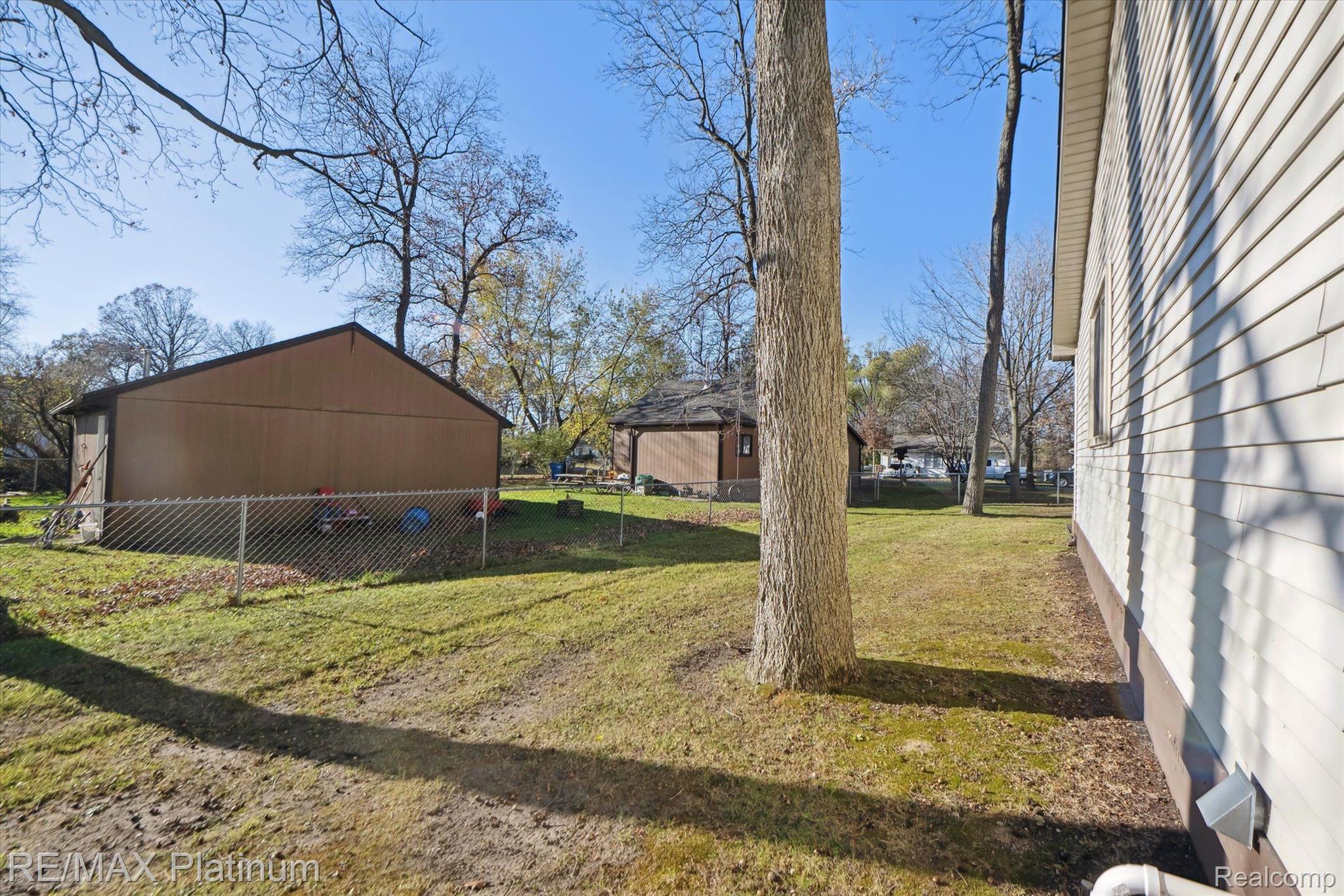 1124 South Hughes Road Howell, MI 48843 - Photo 38 of 45 Gallery Image 38