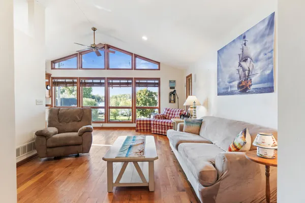 $330,000 | 11735 Waldron Road, Jerome, MI 49249