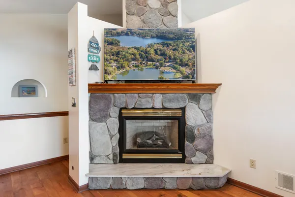 $330,000 | 11735 Waldron Road, Jerome, MI 49249