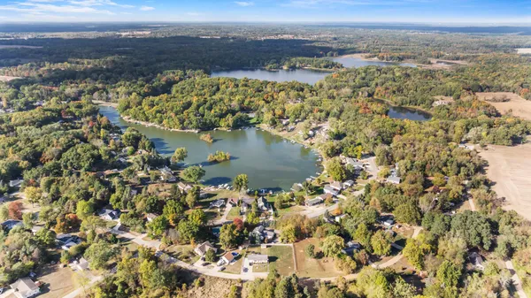 $330,000 | 11735 Waldron Road, Jerome, MI 49249